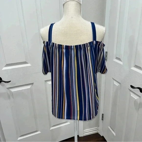 Chocolate Off shoulder thin strap button front blouse with puff sleeves ,striped - Picture 3 of 6